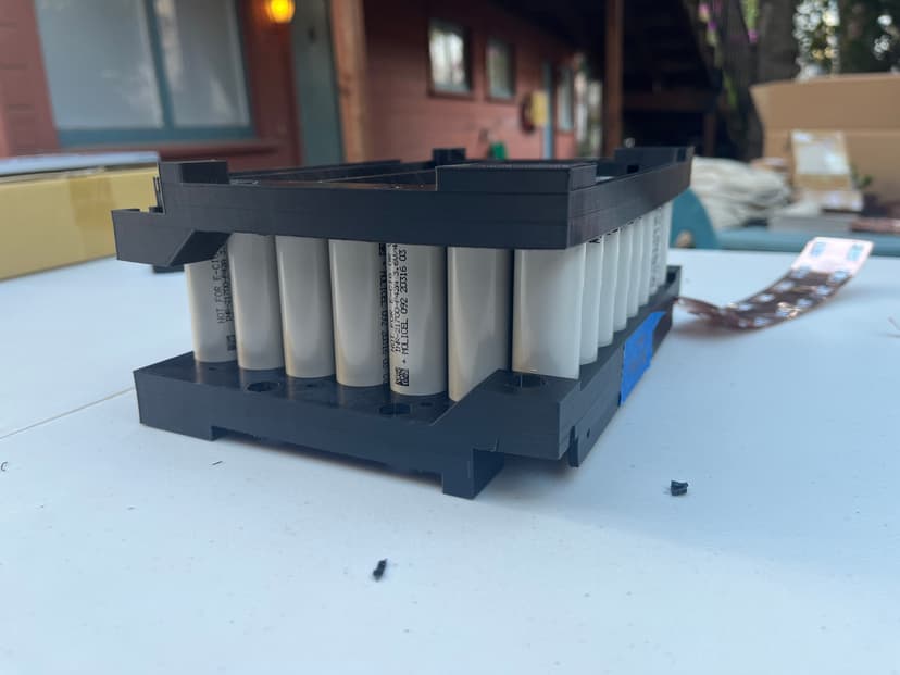 Assembled single battery module