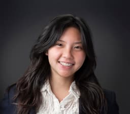 Evelyn Chuang headshot